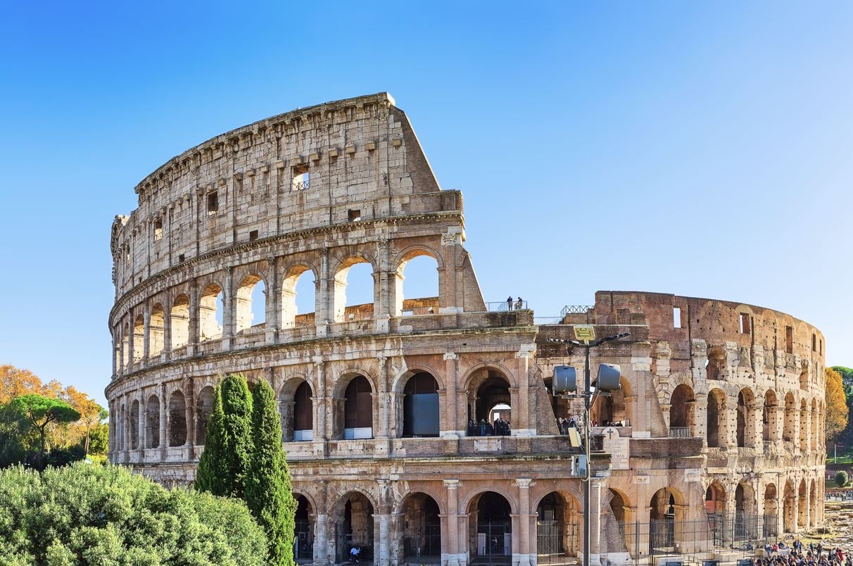 5 Of The Cheapest Nonstop Flights to European Destinations This Summer