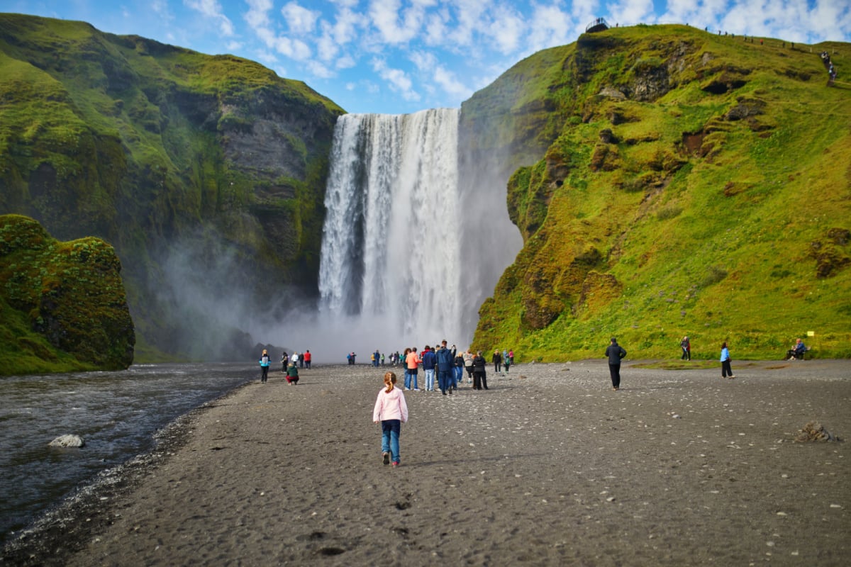 Americans Can Now Fly Nonstop To Iceland From 17 U.S. Cities