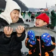 Hwacheon ice fishing festival draws global visitors