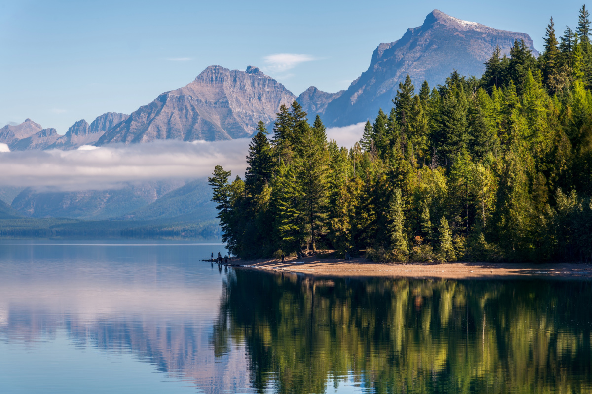 Move Over Bozeman! 2 Stunning Lakes Destinations That Are Must-Visits This Spring