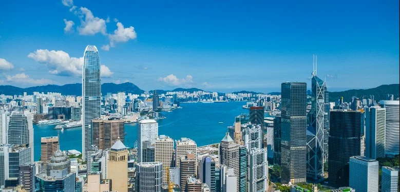 Ultra-cheap packages target China’s county-level seniors